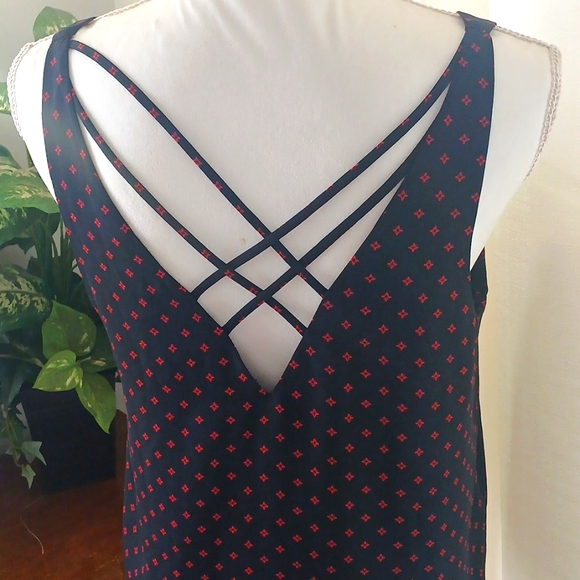 Sleeveless top - Picture 5 of 6